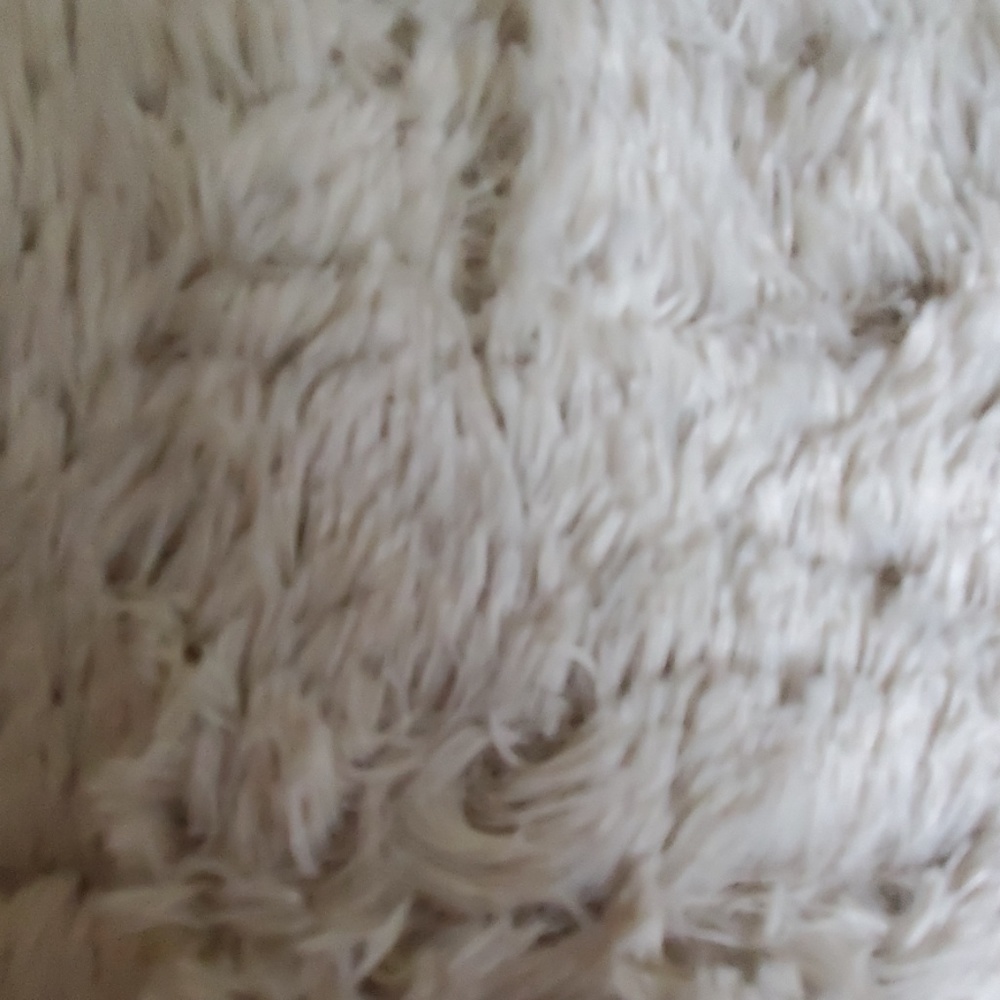 Meet your Posher, Pam